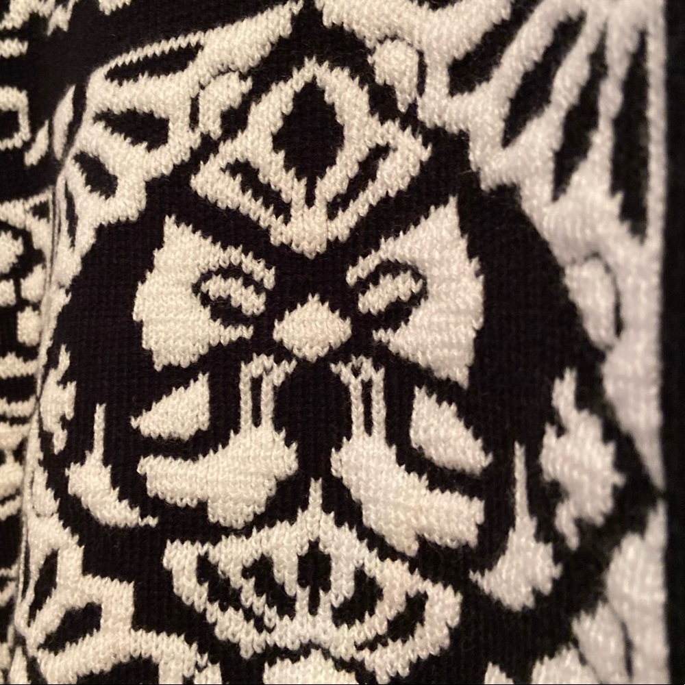 Black and White Knit Sweater - Picture 10 of 15